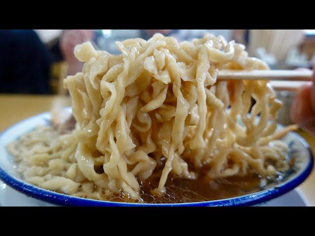 INTENSE CURLY RAMEN NOODLES!!! / Ken-chan Ramen #japanvlog #japanesefood #ramen  @OMAKASE-JAPAN