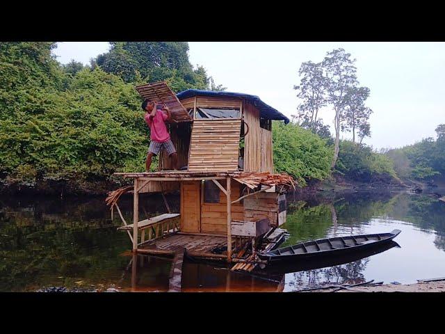 camping di pinggir sungai tertidur nyenyak di rumah rakit/terbangun sampai pagi