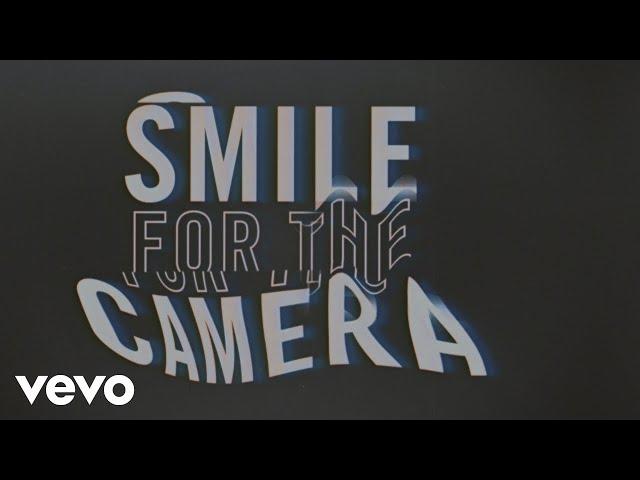 UPSAHL - Smile For The Camera (Lyric Video)