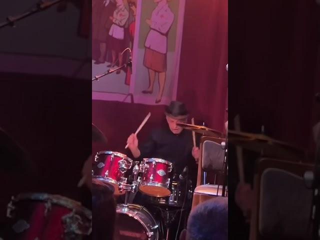Michael Menn's band & Sofie Chudnovsky. Фрагмент з концерту, соло на ударних - ГЕННАДІЙ ГРОСФІЛЕР.