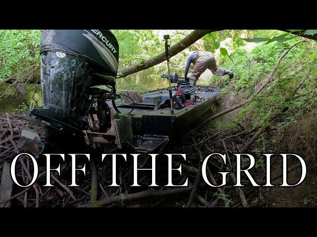 OFF THE GRID - Crossing a Huge Beaver Dam