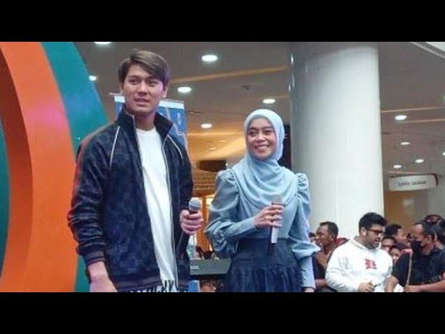 LIVE. RIZKY BILLAR DAN LESTI KEJORA TIBA, PARA PENGGEMAR TERIAK HISTERIS