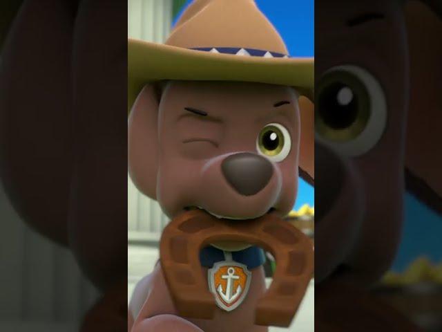 Cow on a boat on the bay - Paw patrol
