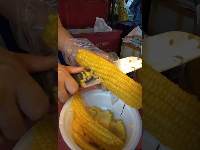 Thai Sweet Corn! Perfect Corn Cutting in Bangkok
