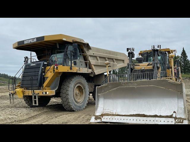 How to operate a caterpillar 777 haul truck ￼