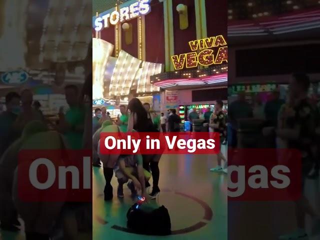 Wild Night scenes at Fremont Street Experience. #fremontstreet #lasvegas