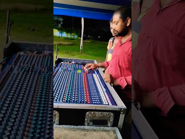 Sound craft Lx 7 Sound Mixer