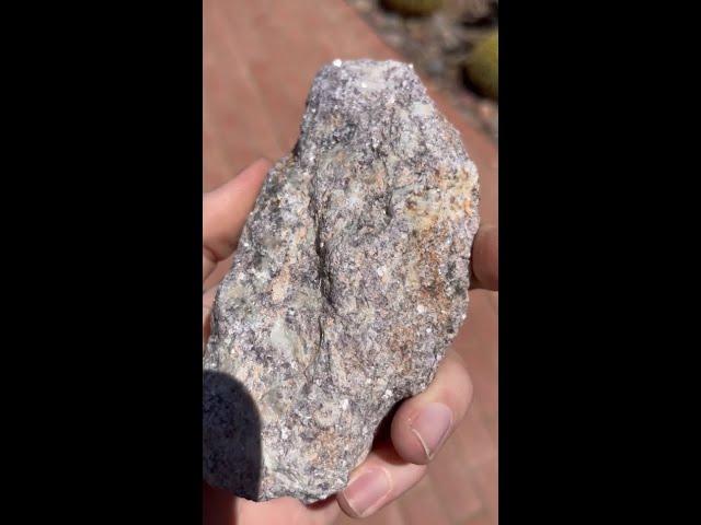 What does Lithium Ore Look Like?