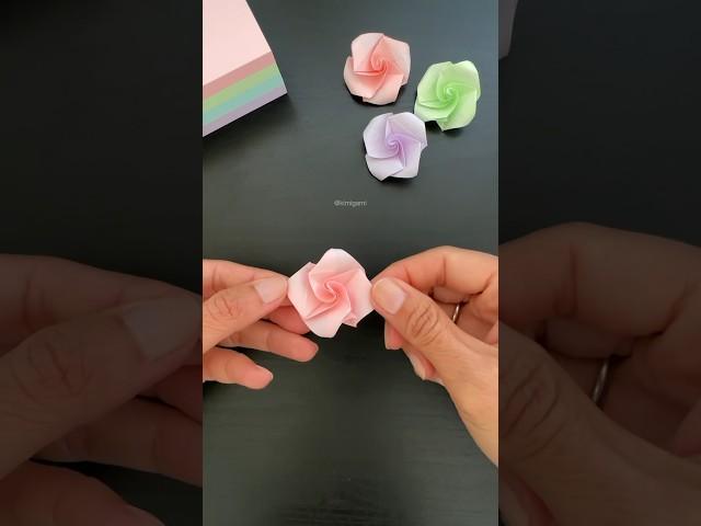 Sticky note origami rose shorts tutorial (Fumiaki Shingu) #origamirose #origami #paperrose