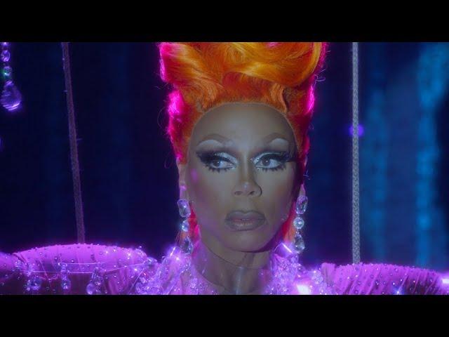 Chandelier - AJ and the Queen / Rupaul