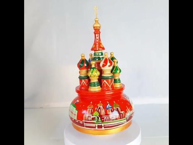 Музыкальный собор Москва красный фон