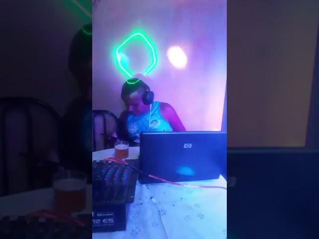 LIVE DJ PAPADA SOM RECORDANDO O PASSADO PRA VCS