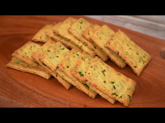 Perfect cracker recipe ( Super Crispy ! Saltine crackers with vegetable ) | Delicious snacks