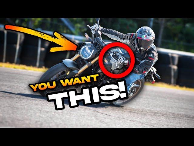 The E-Clutch is like a Quickshifter BUT BETTER!  2024 Honda CB650R CBR650R Review