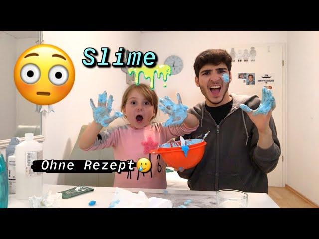 Meine SCHWESTER UND ICH MACHEN SLIME OHNE REZEPT HILFEEE!! | Emiirbayrak