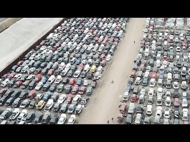 Легенды BMW на свалке Нашел porsche cayene на автосвалке в США. Бмв на автосвалке.