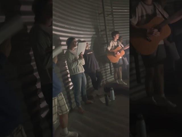 Blessed be Your Name by @MattRedmanOfficial | Grain Bin Singing 09/30/24 #worshipmusic