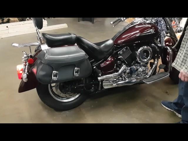 2007 Yamaha V Star 1100 classic with straight pipes