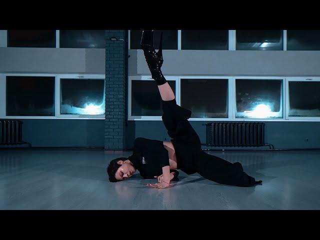 LIZA MYULGAUZEN | Not Love Perhaps - John Surman Choreography | STRIPLAB