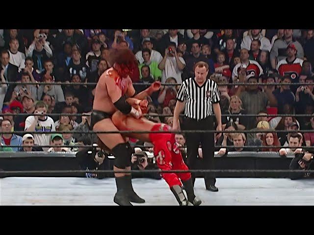 Triple H Retains The World Heavyweight Championship (Bloody): Royal Rumble 2004