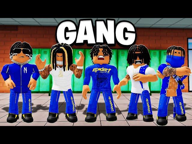 I Created a GANG in Roblox Fight In a School