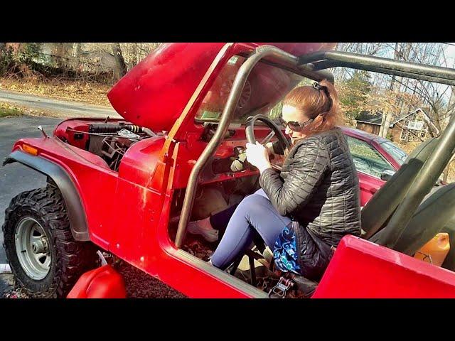 Michelle Fixit Cranking her 1980 CJ7 | Pedal Pumping Coldstart Stalling Sputtering Classic Jeep