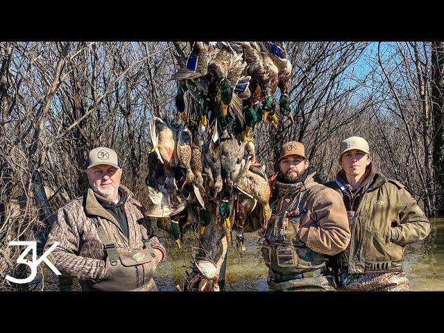 The Day Duck Hunters Live For  |  Mississippi 8 Man