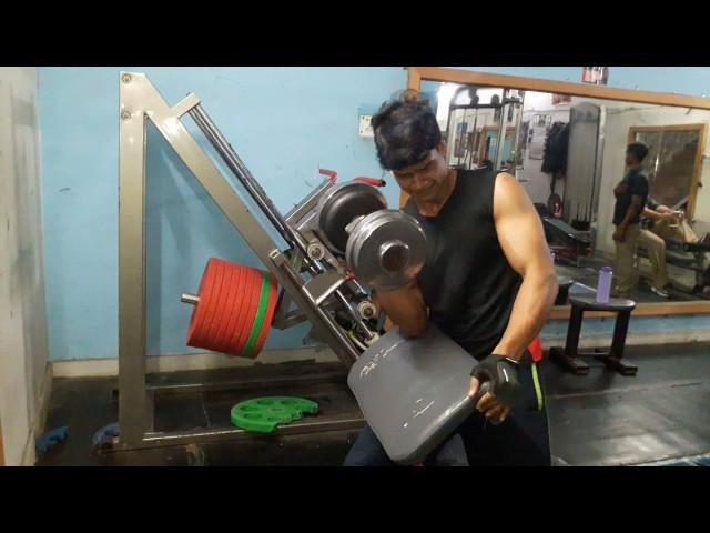 AKASH KUMAR (AKA WRIST HUNTER) HOOK TRAINING 2 REPS WITH 43 KG DUMBBELL