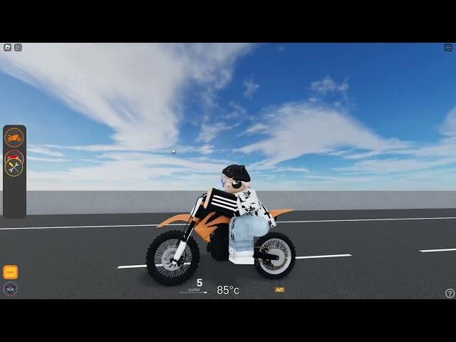 Bike In roblox Watch me talking the chat