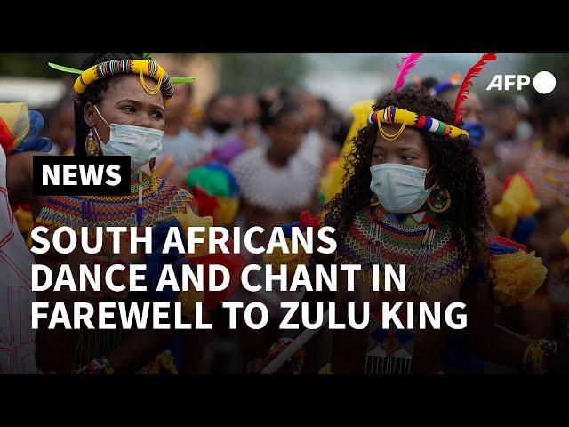 South Africans dance and chant in farewell ceremony for Zulu king Goodwill Zwelithini | AFP