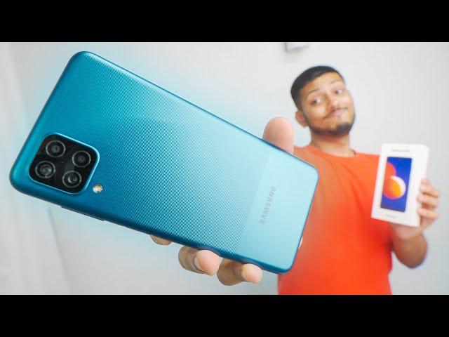 Samsung Galaxy M12 Unboxing and Quick look - Paisa Wasool ?