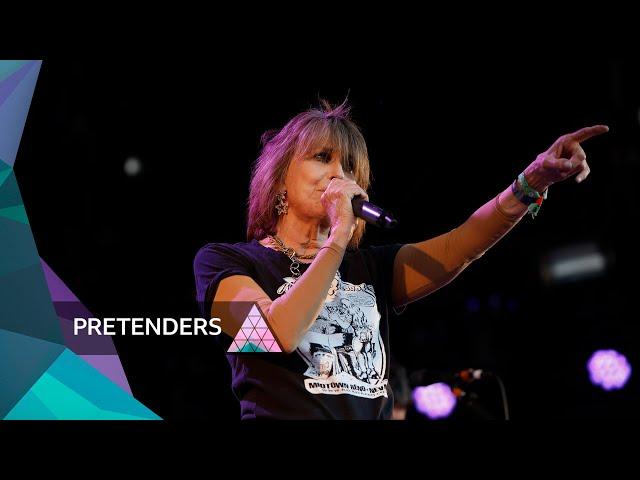 Pretenders - Tattooed Love Boys (feat. Johnny Marr & Dave Grohl) (Glastonbury 2023)