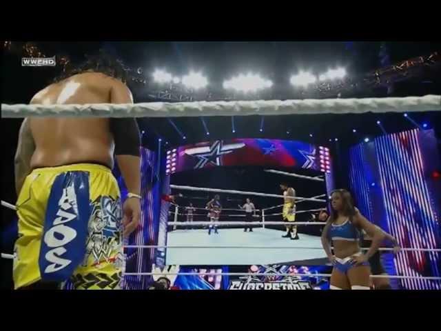 Naomi & Jimmy Uso Staredown