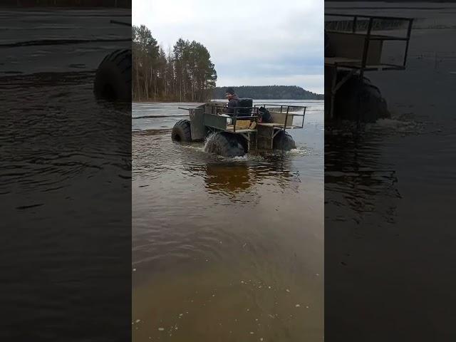 Плавающий снегоболотоход не переломка