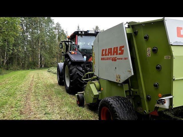 Claas Rollant 46 net tension fix & baling the silage on the new fields.