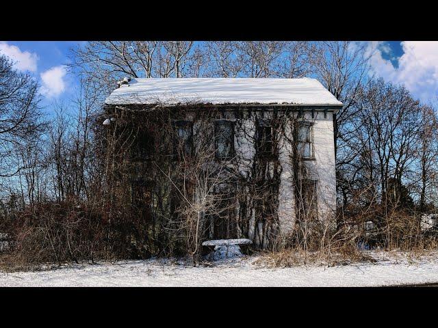 Incredible Snowed in Abandoned Oakwood Manor House Up North in Pennsylvania Built in 1868