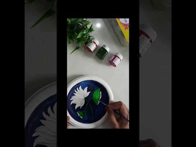 Painting ideas on Plate @Manil87 #shorts #diy #painting #plate #plastic #art #craft #easy