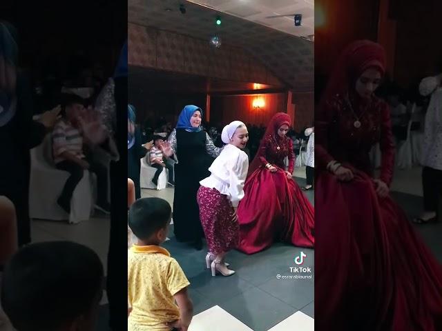 Esra Rabia Ünal TikTok Videosu