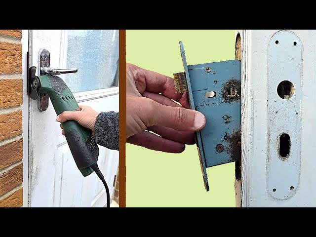 Broken door lock replacement