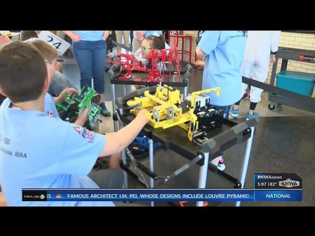 UA hosts international Lego robotics competition