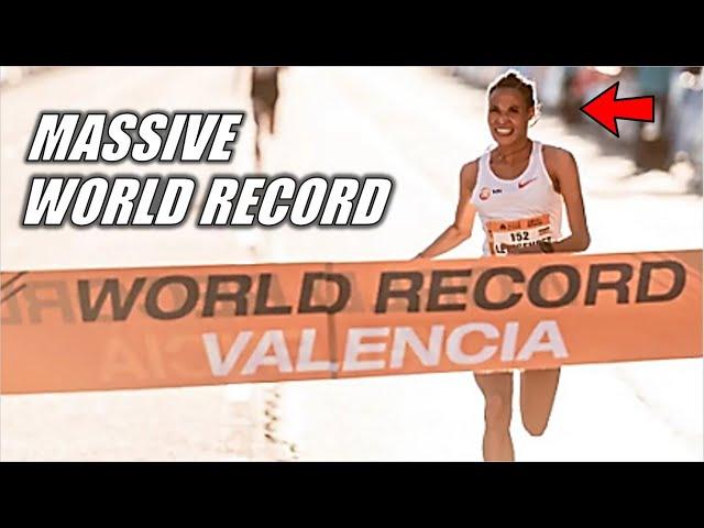 Letesenbet Gidey SMASHES Half Marathon World Record || 2021 Valencia Half Marathon