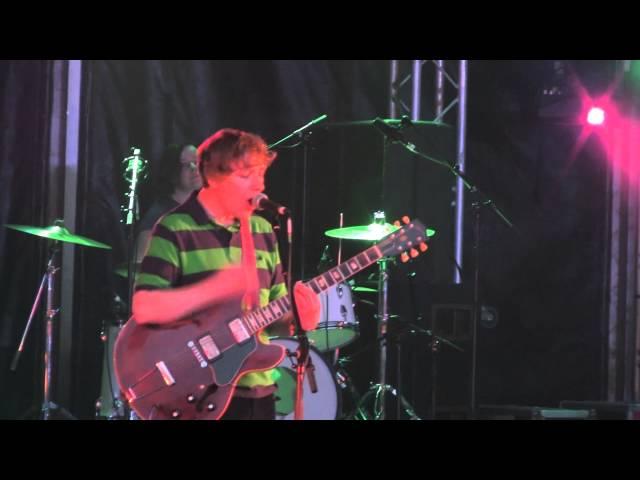 THE PASTELS - Check my heart (live! Indietracks Festival) (27-7-2013)