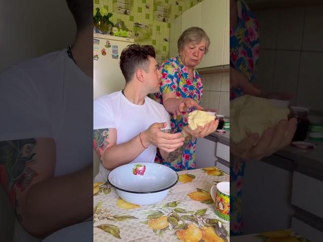 ЯБЛОЧНЫЙ ПИРОГ СО СМЕТАННОЙ ЗАЛИВКОЙ  Рецепт в комментариях 