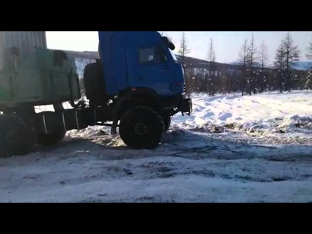 северный дальнобой.  зимник.  якутия