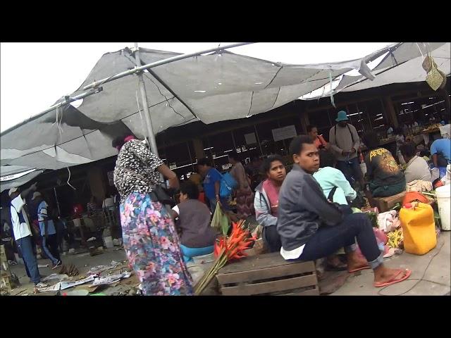 "AMOSEA ISLAND" TEAM AT SUVA MARKET FIJI 2017