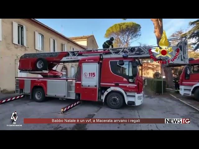 Babbo Natale è un vvf, a Macerata arrvano i regali