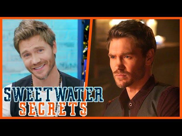 Chad Michael Murray Talks Joining Riverdale & Why Edgar Evernever Is NOT Evil! | Sweetwater Secrets