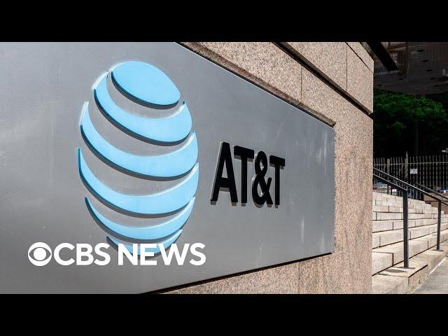 AT&T data breach prompts FCC, law enforcement investigation