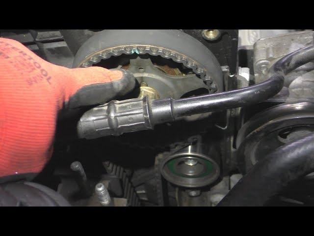 Hyundai Getz 1,4 16v Замена ремня ГРМ,помпы,прокладки клапанной крышки.Replacing timing belt, pump,