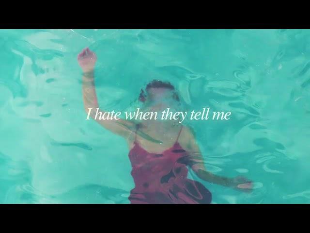 Mackenzie Arromba - underwater (official lyric video)